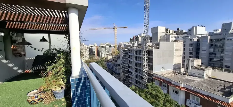 Apartamento-3 Dormitorios en Villa Biarritz