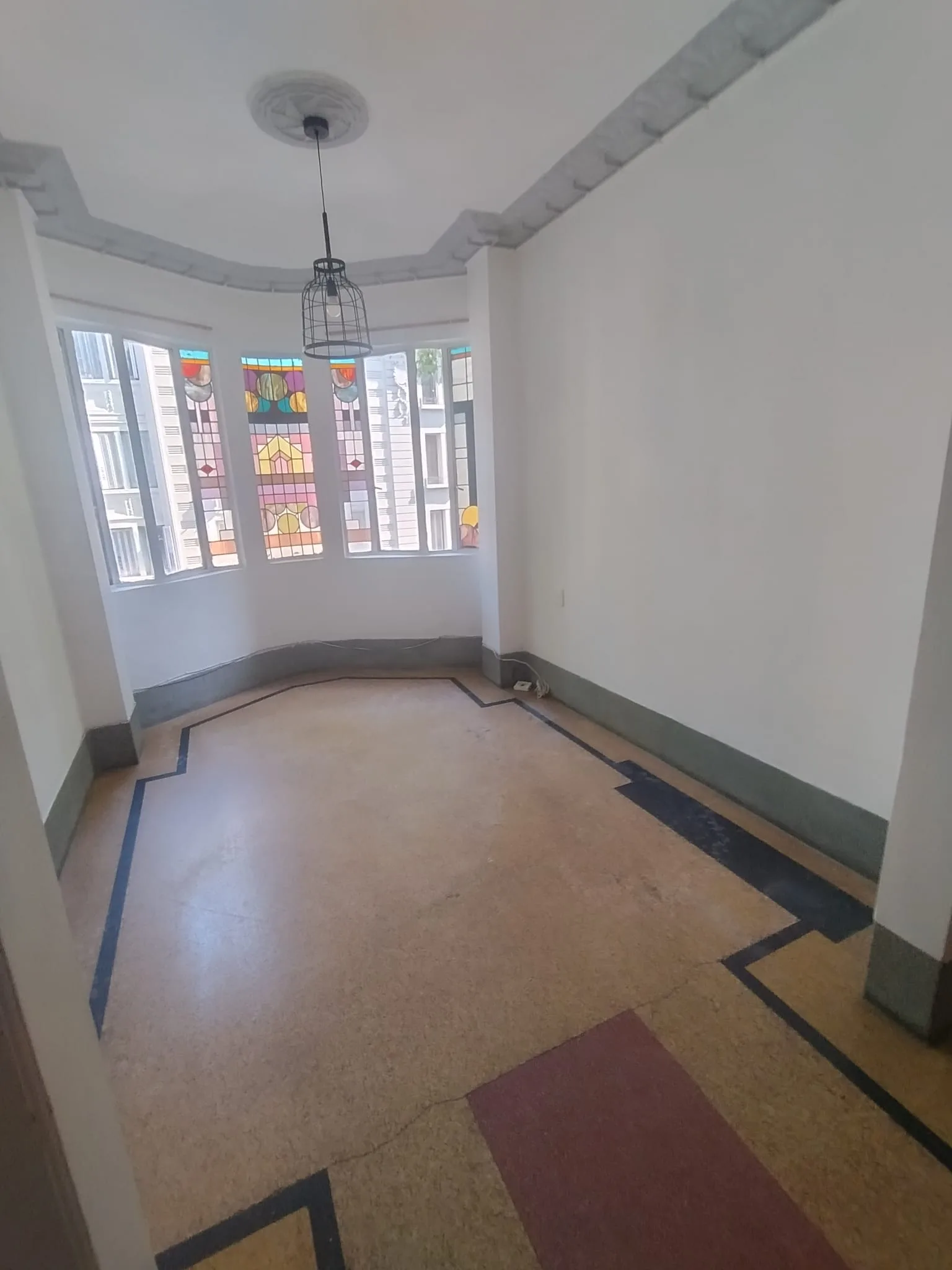 VENTA - CENTRO - 3 DORMITORIOS - ASCENSOR - AL FRENTE -
