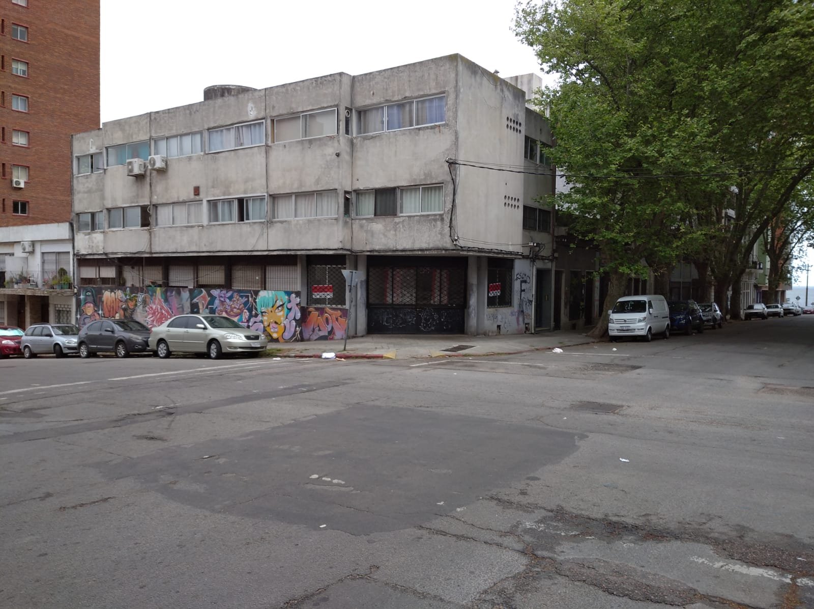 EDIFICIO  EN VENTA EN PALERMO  PROXIMO A RAMBLA