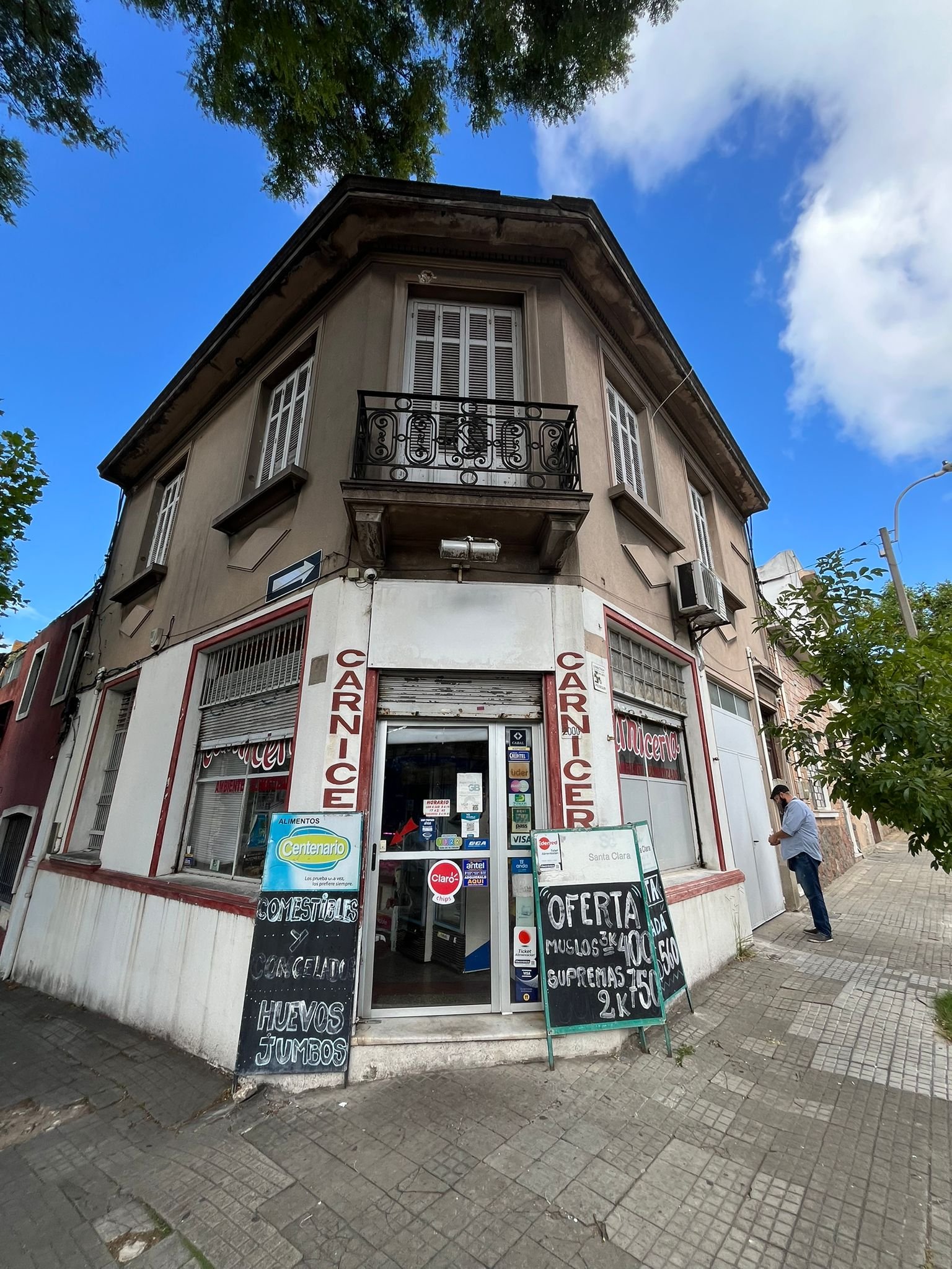 VENTA - OPORTUNIDAD DE INVERSION - CASA  DE ALTOS  + LOCAL COMERCIAL EN GOES-